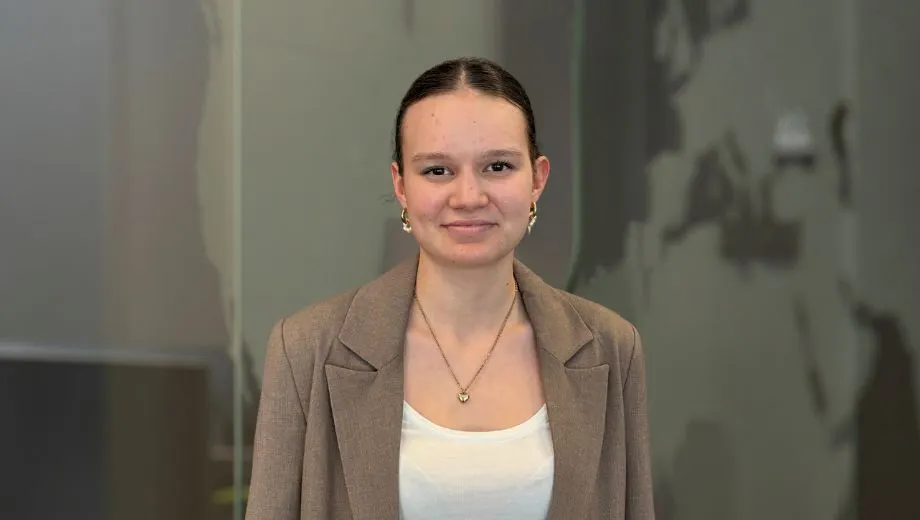 Lisa Verbruggen, stagiaire bij Travelcenter de Wit Veghel