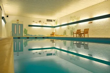 Hallenbad