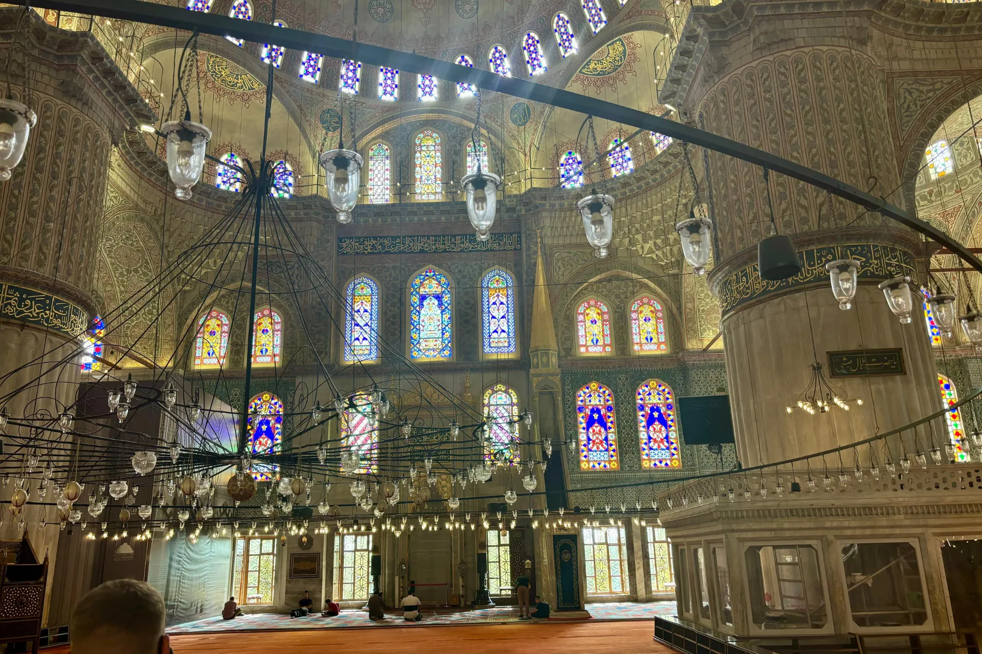 Turkije- Istanbul- De Blauwe Moskee binnenkant  