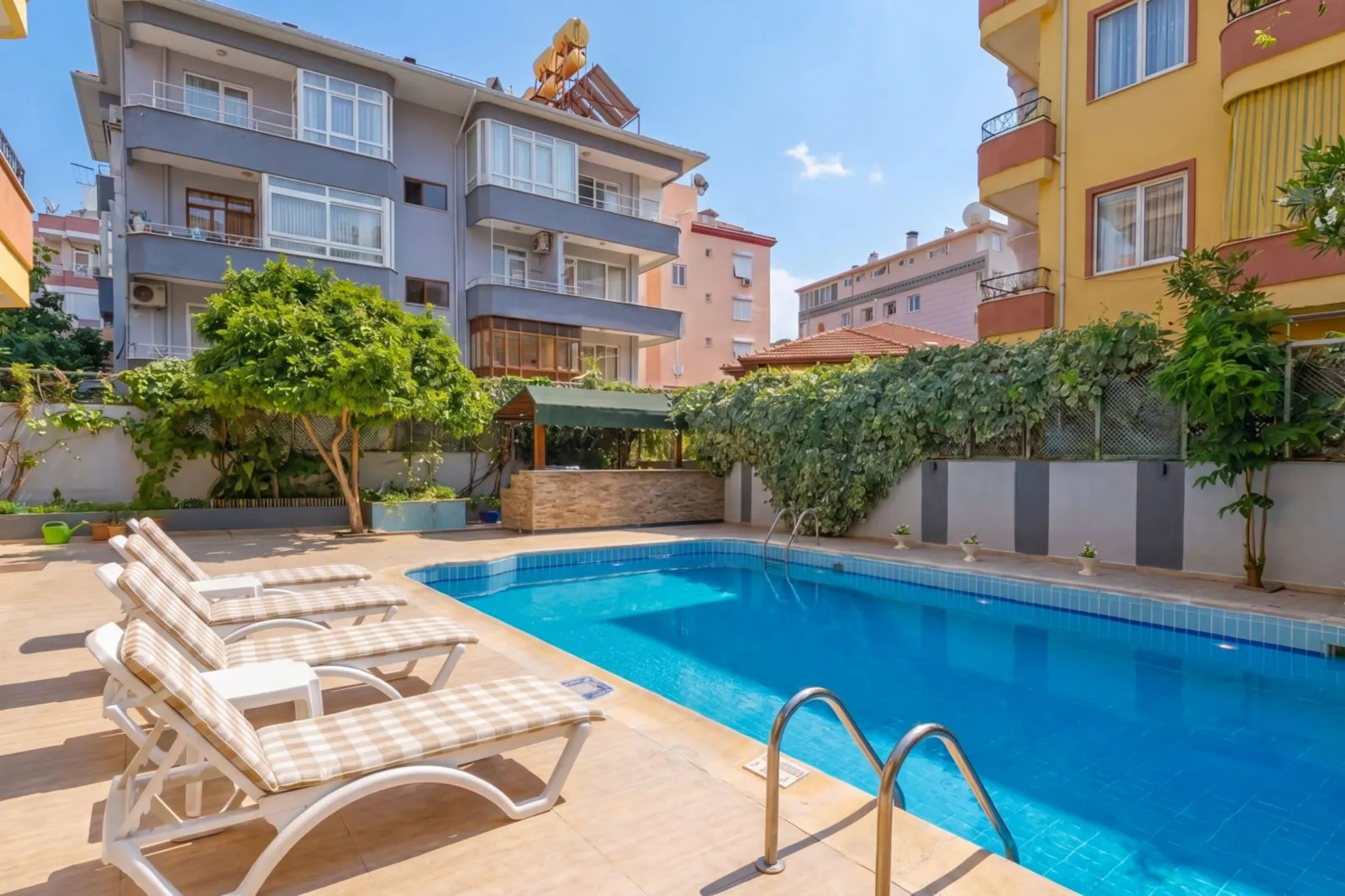 Gallion Hotel