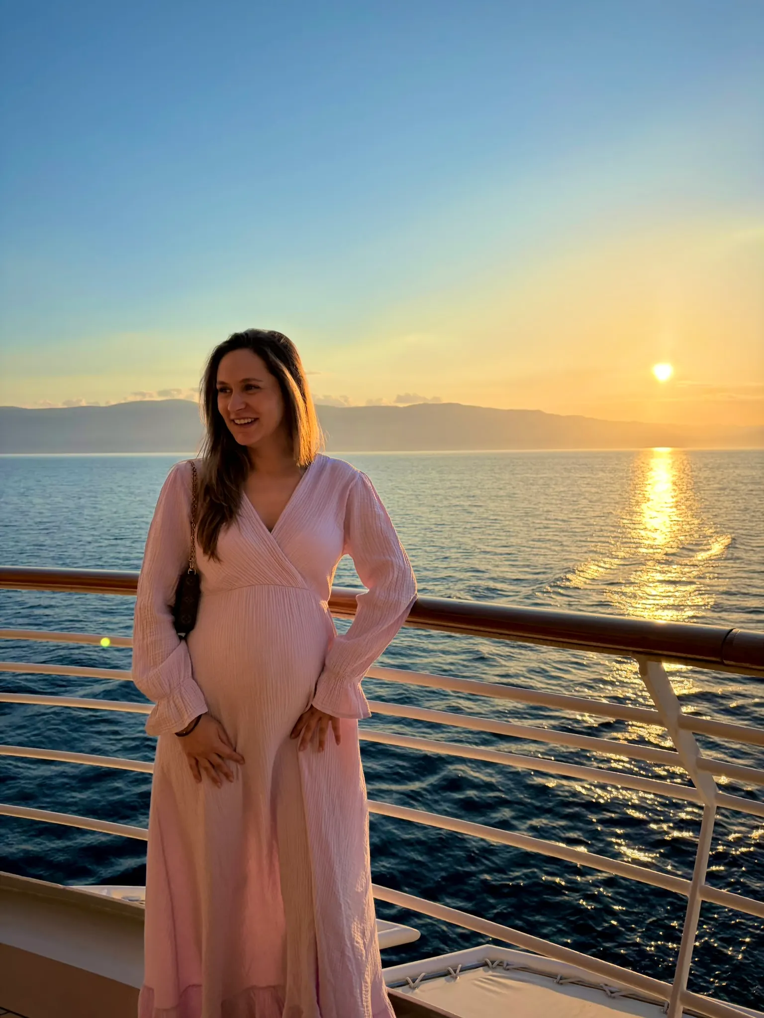 Zonsondergang vanaf het dek op de MS Europa van Hapag Lloyd