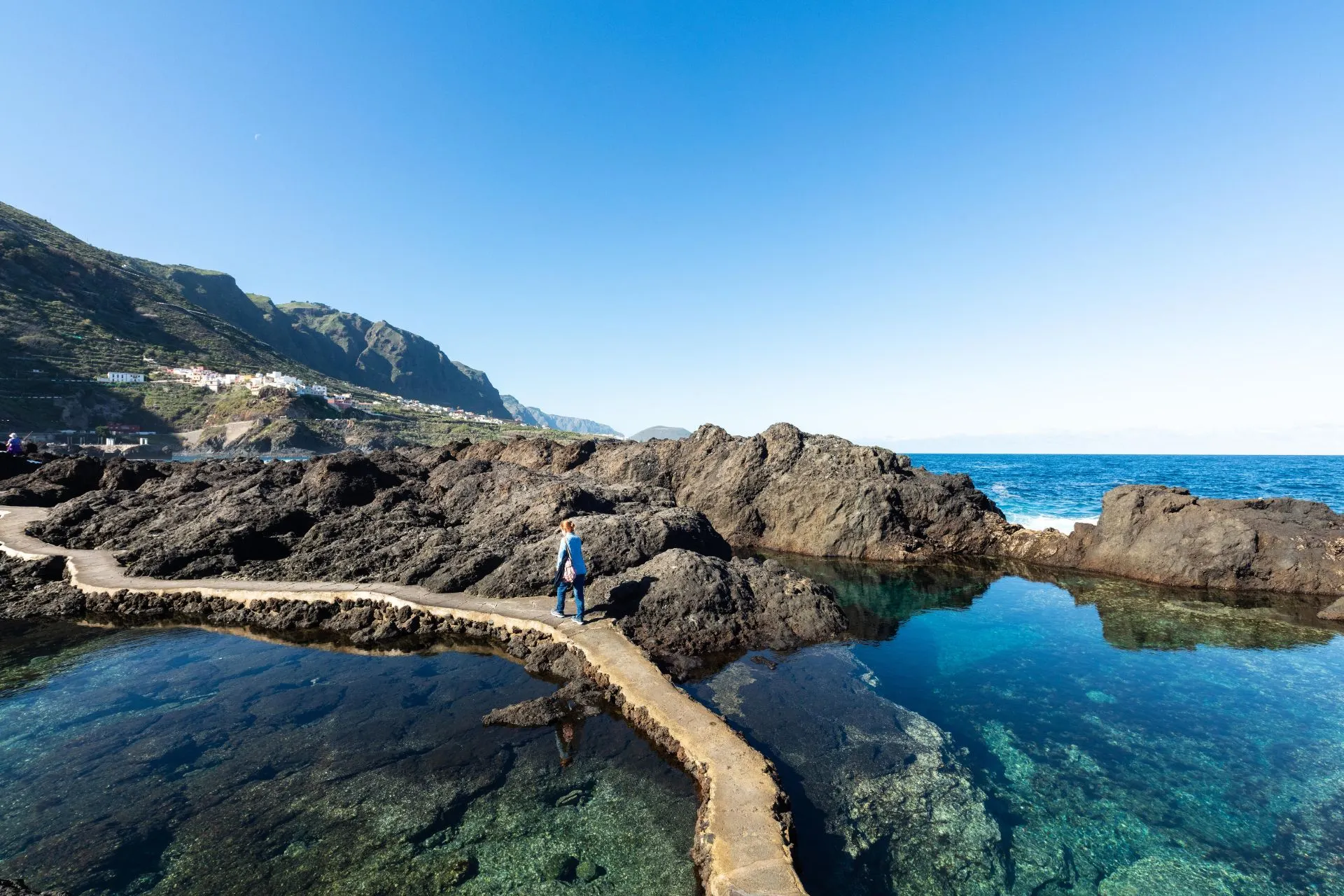 Natuurlijke lavabaden in Garachico, een van de populairste bezienswaardigheden van Noord-Tenerife.