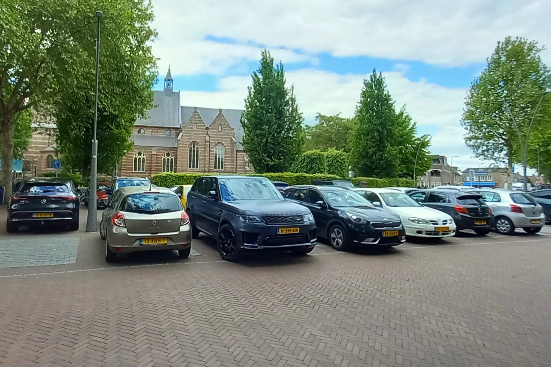 Parkeerterrein Markt in Rosmalen, gelegen bij de Vreeburgpassage en Vershof.