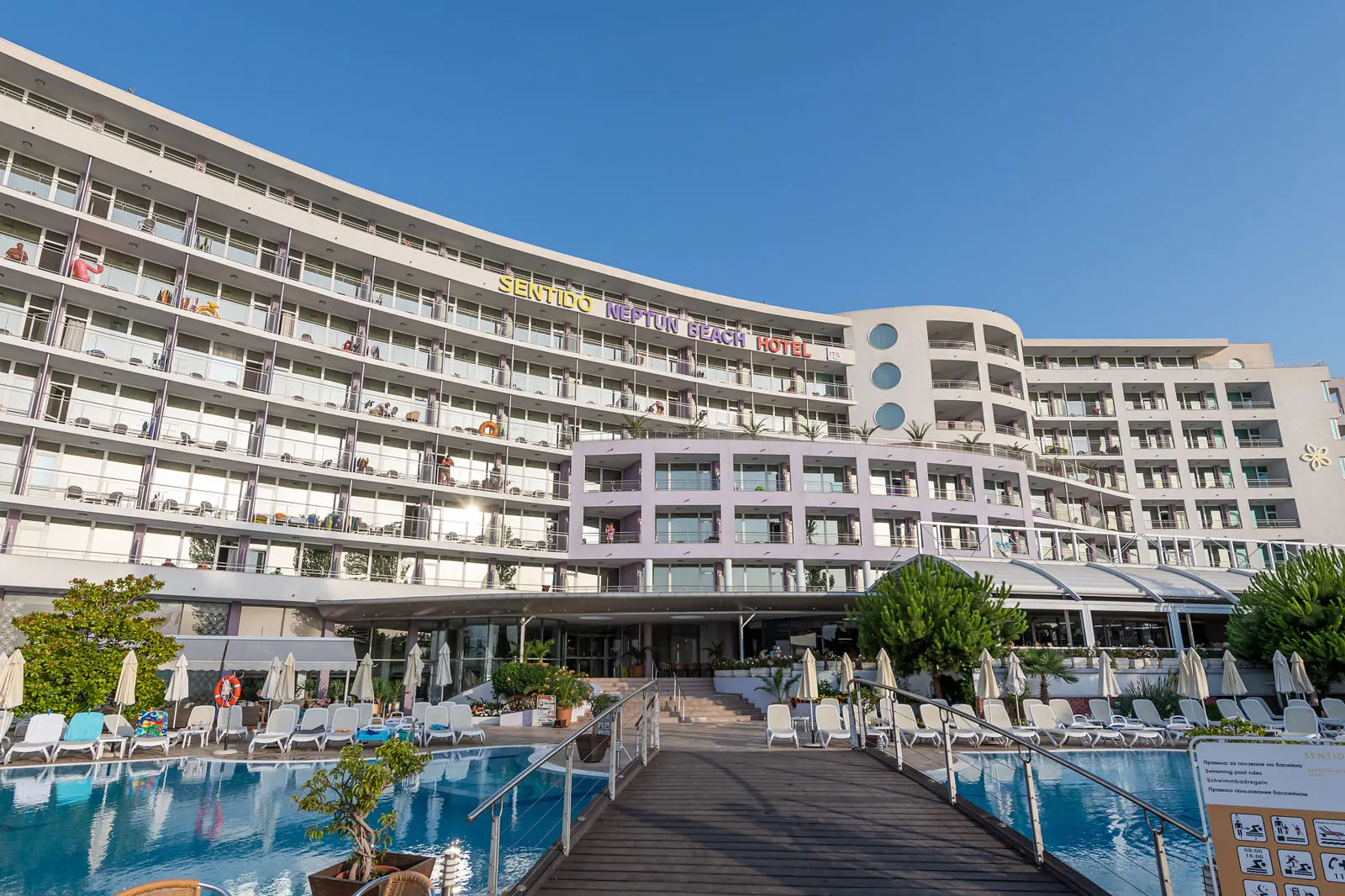 Sentido Neptun Beach